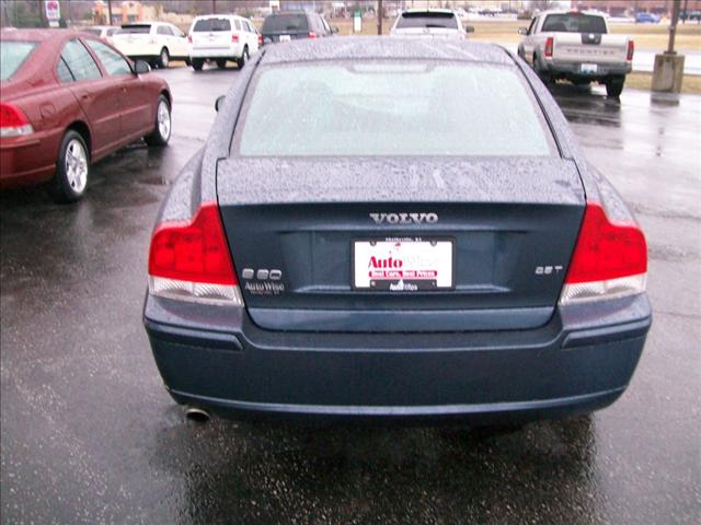 Volvo S60 2008 photo 3