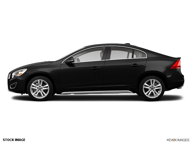 Volvo S60 2012 photo 2