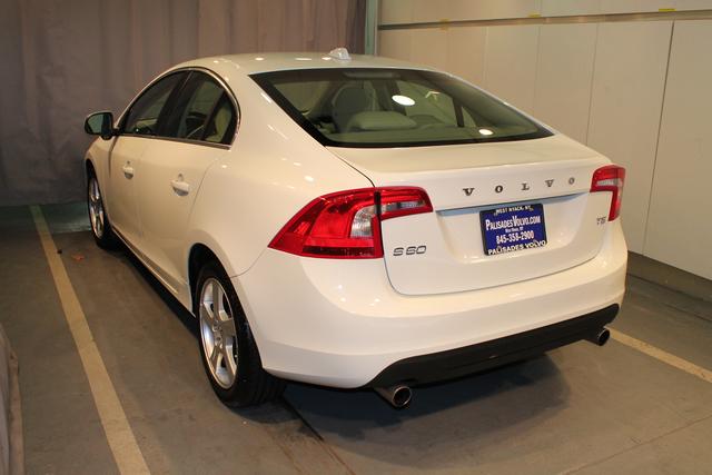 Volvo S60 2012 photo 5