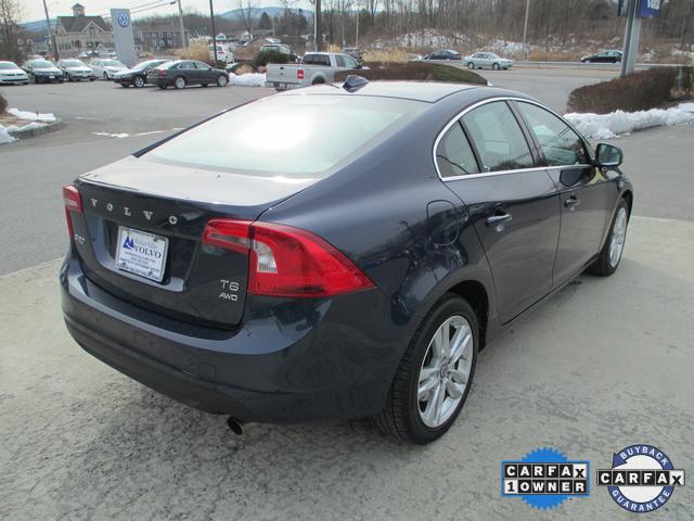 Volvo S60 2012 photo 4