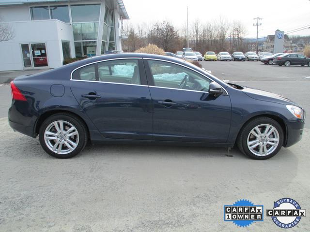 Volvo S60 2012 photo 5