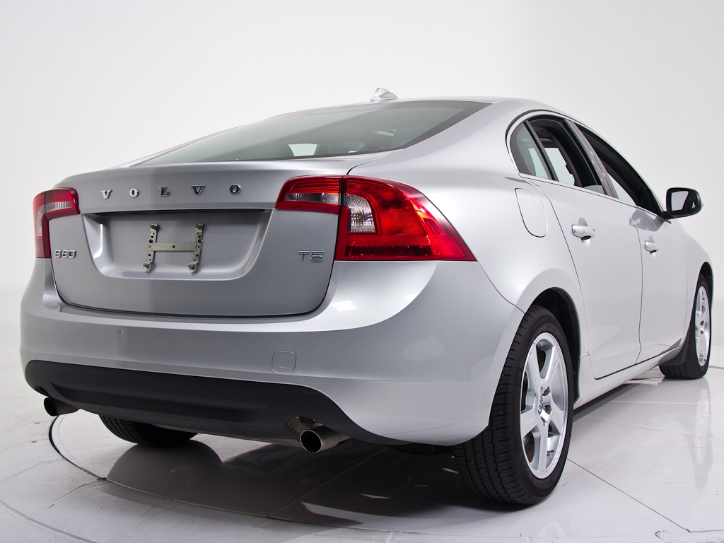 Volvo S60 2012 photo 5