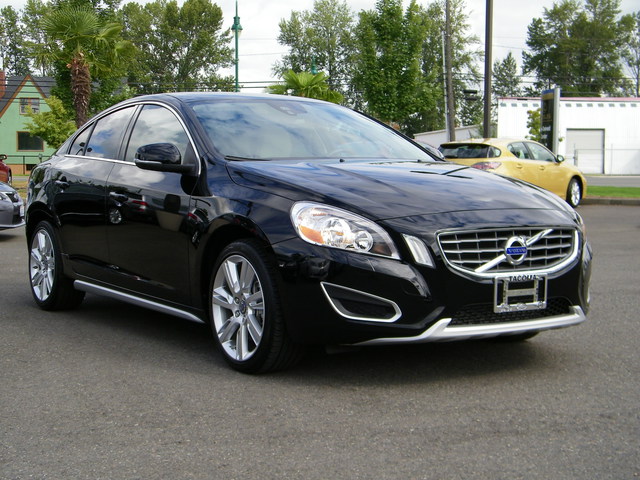 Volvo S60 2012 photo 5