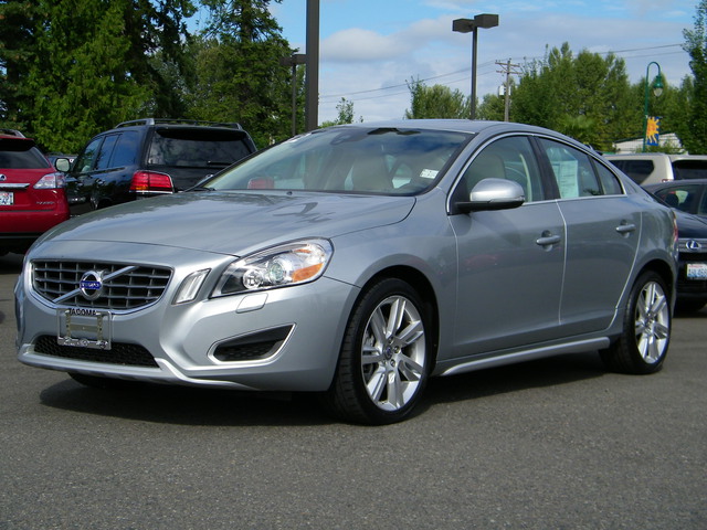 Volvo S60 LE 4x4 SUV Unspecified