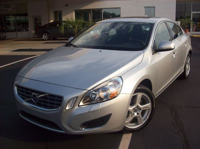 Volvo S60 LE 4x4 SUV Other