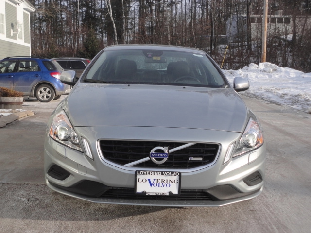 Volvo S60 2012 photo 2