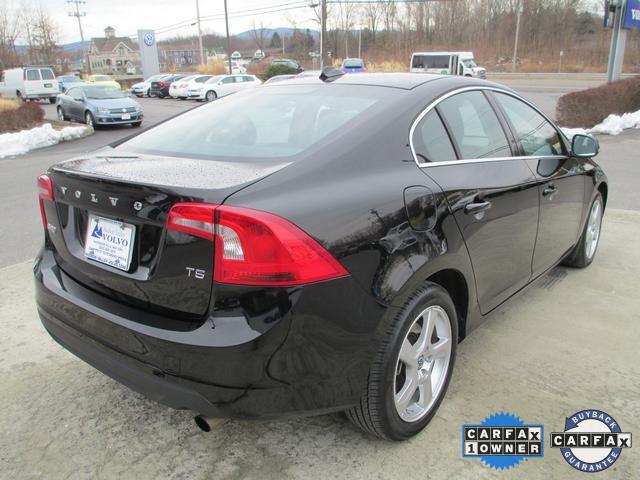 Volvo S60 2012 photo 3