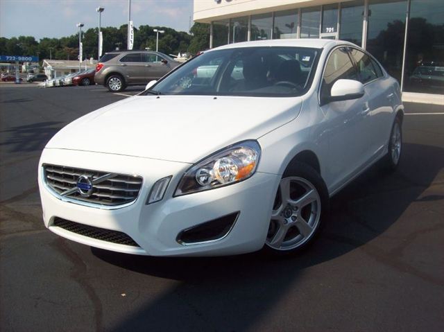 Volvo S60 LE 4x4 SUV Other