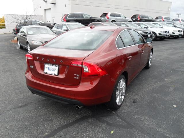 Volvo S60 2012 photo 5