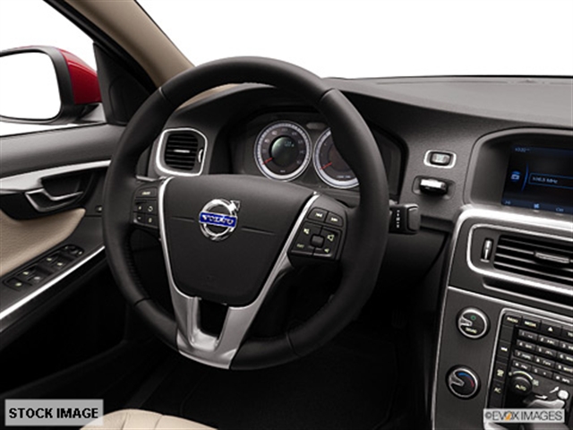 Volvo S60 2012 photo 3