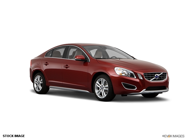Volvo S60 2012 photo 2