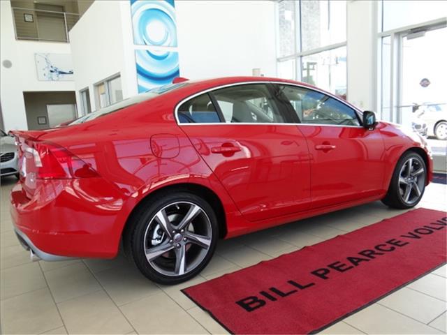 Volvo S60 2013 photo 1