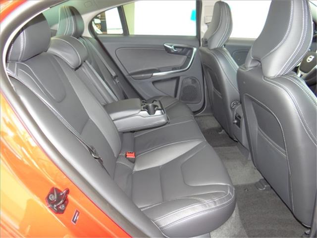 Volvo S60 2013 photo 6