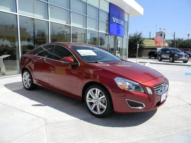 Volvo S60 2013 photo 1