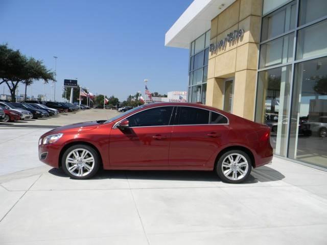 Volvo S60 2013 photo 4