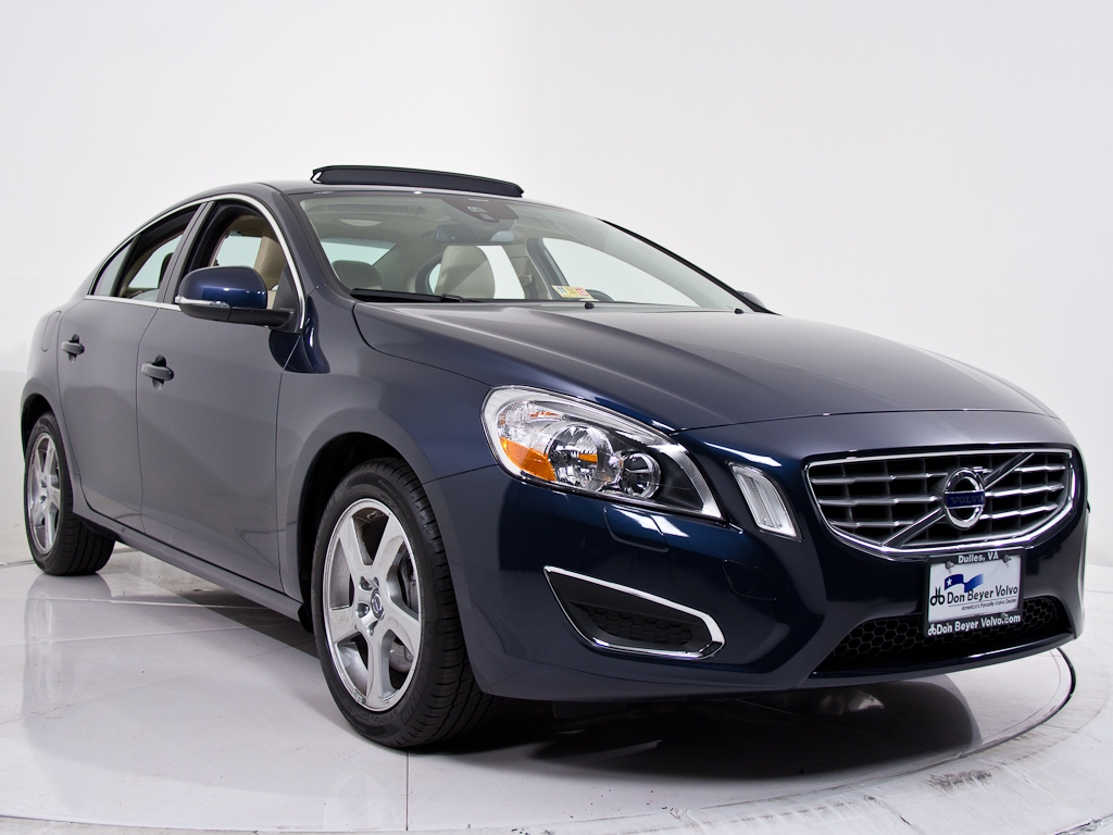 Volvo S60 2013 photo 4