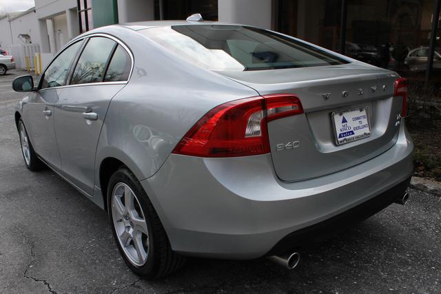 Volvo S60 2013 photo 5