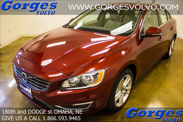 Volvo S60 2014 photo 4