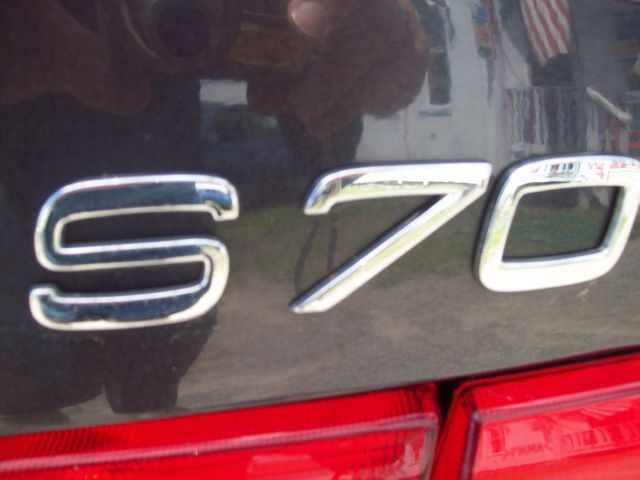 Volvo S70 1998 photo 1