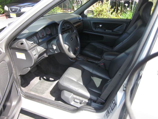 Volvo S70 1998 photo 2