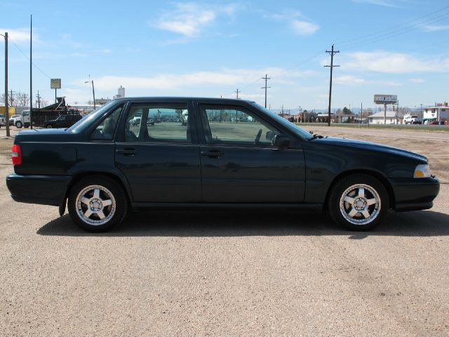 Volvo S70 1998 photo 1