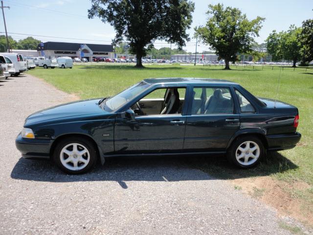Volvo S70 1998 photo 1