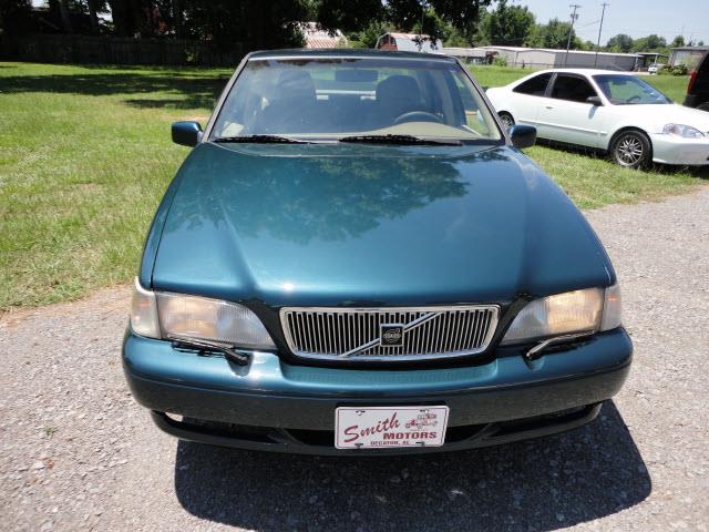 Volvo S70 1998 photo 2