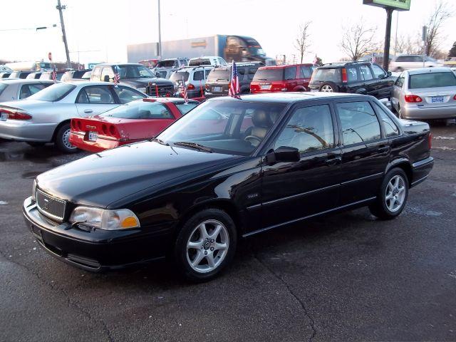 Volvo S70 1998 photo 1