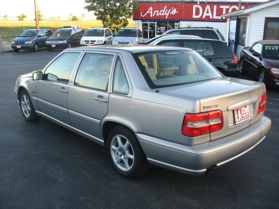 Volvo S70 1998 photo 2