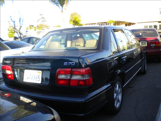 Volvo S70 1998 photo 1