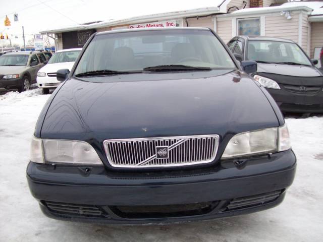 Volvo S70 1998 photo 1