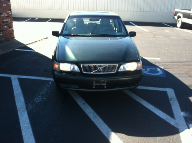 Volvo S70 1999 photo 1