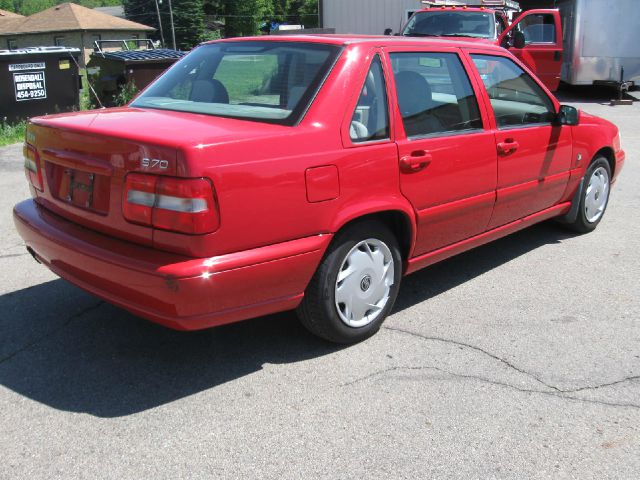 Volvo S70 1999 photo 28