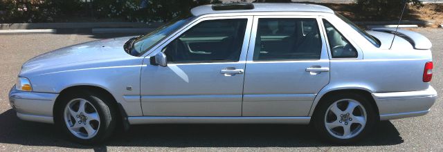 Volvo S70 1999 photo 3