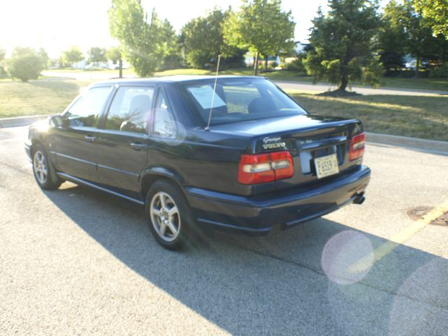 Volvo S70 1999 photo 1