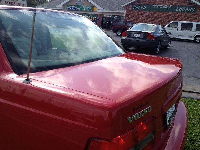 Volvo S70 1999 photo 23