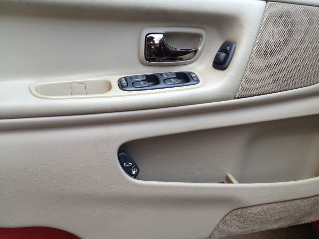 Volvo S70 1999 photo 8