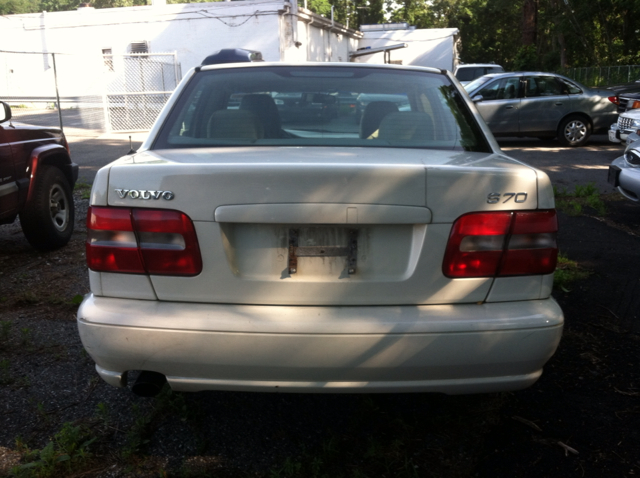 Volvo S70 2000 photo 1