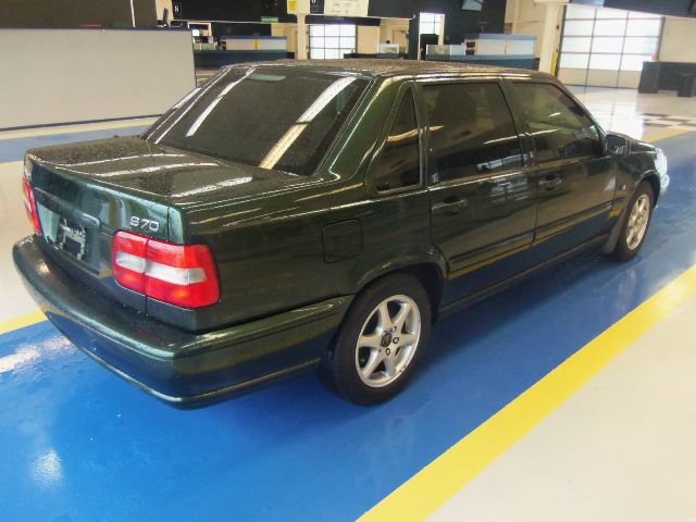 Volvo S70 2000 photo 1