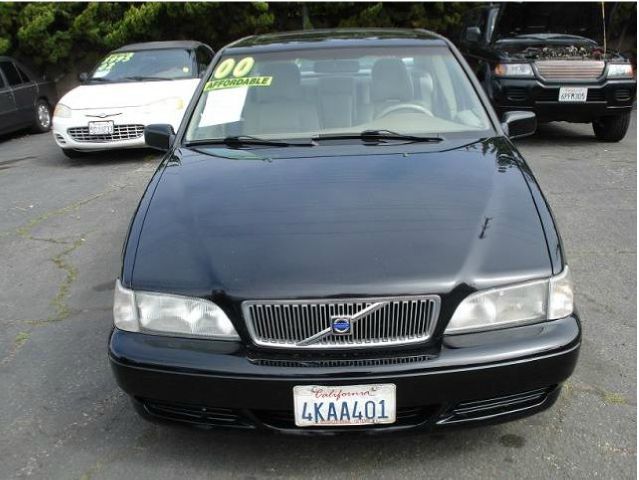 Volvo S70 Unknown Sedan