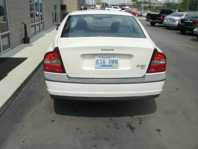 Volvo S80 1999 photo 2