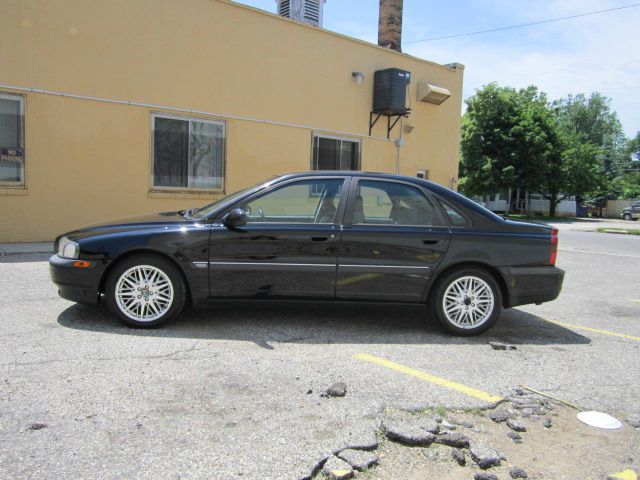 Volvo S80 1999 photo 2