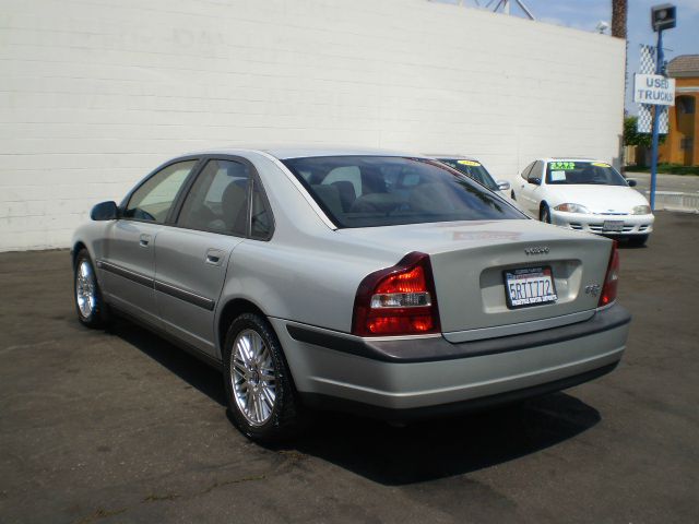 Volvo S80 2000 photo 2