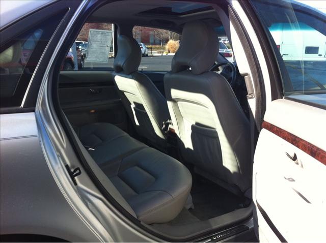 Volvo S80 4X4 - ONE Owner Sedan