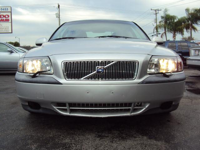 Volvo S80 2001 photo 1