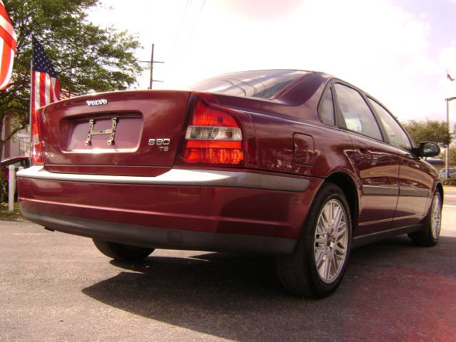 Volvo S80 LE 4x4 SUV Sedan