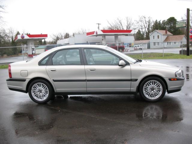 Volvo S80 2001 photo 1