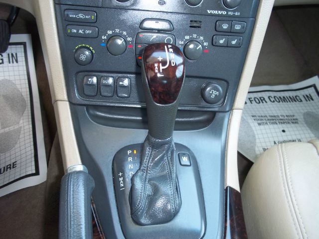 Volvo S80 2002 photo 18