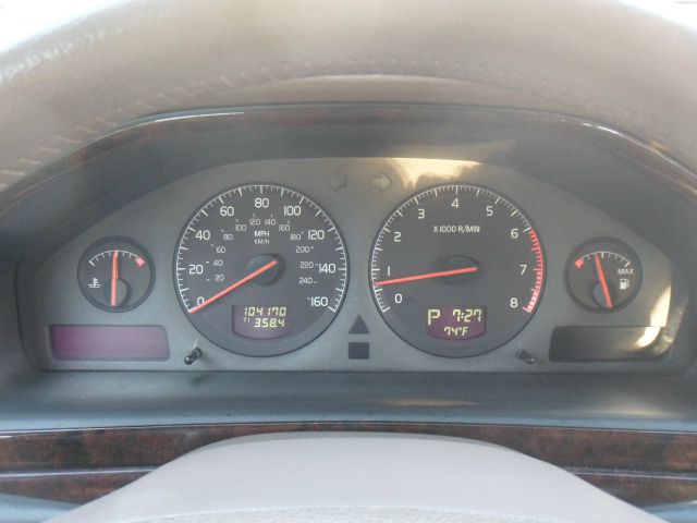 Volvo S80 4X4 - ONE Owner Sedan