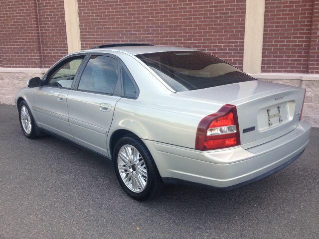 Volvo S80 4X4 - ONE Owner Sedan